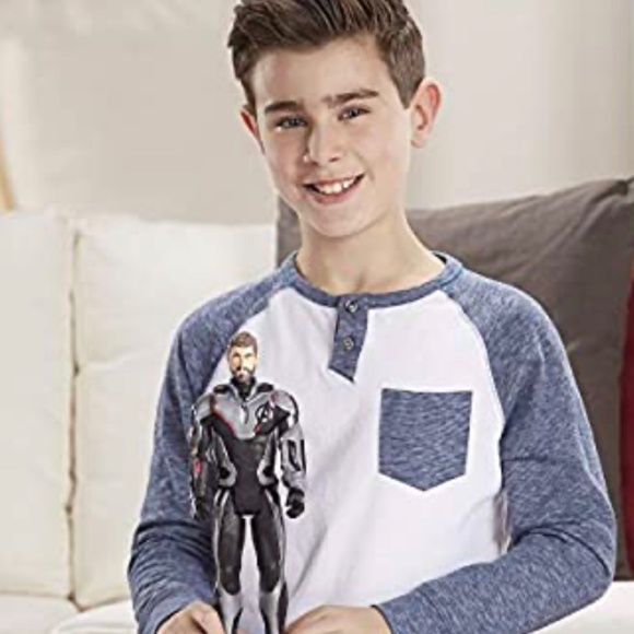 Marvel Avengers: Endgame Titan Hero Series Thor 12-In Action Figure - Picture 2 of 6